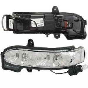 TURN SIGNAL LIGHT ASSEMBLY LIFT